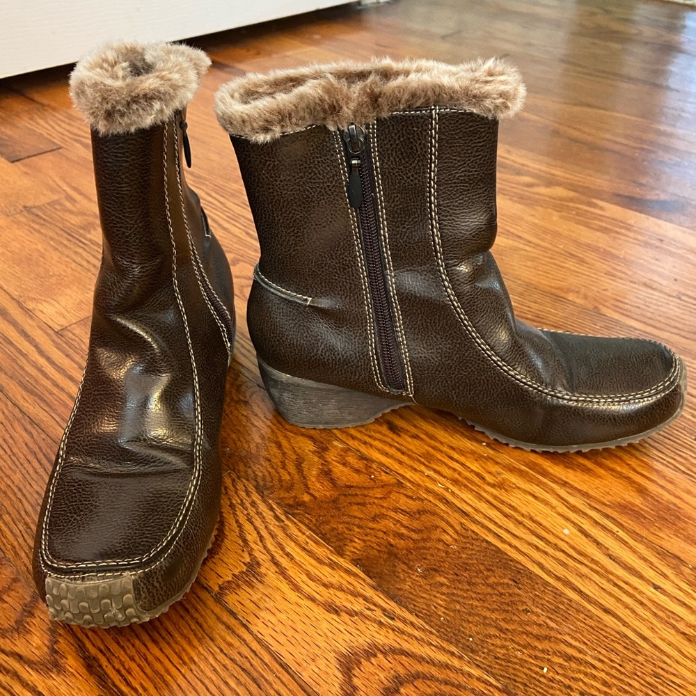 Women’s Sporto Boots Size 7.5